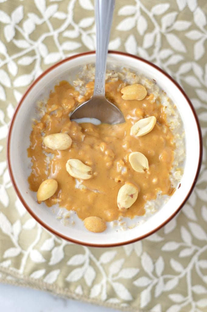 This Microwave Peanut Butter Oatmeal is such a quick and easy breakfast recipe. Gluten free, refined sugar free and can be made vegan.