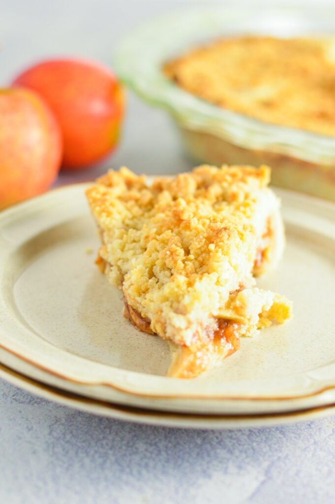 Brie and Apple Pie