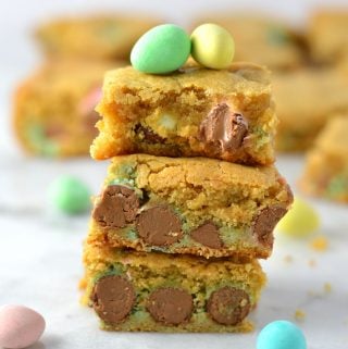 Super easy Mini Egg blondies make the best last minute treat for Easter.
