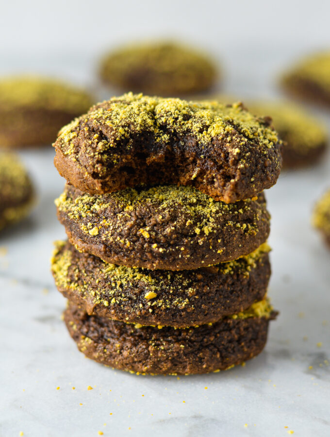 Chocolate Cake Banana Graham Cookies